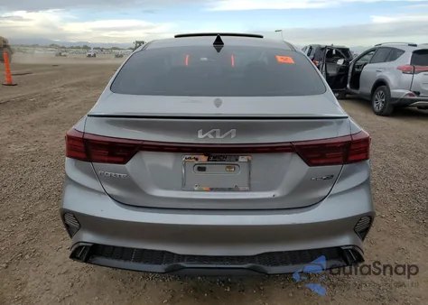 2023 Kia Forte Gt Line z USA, uszkodzony, nr VIN 3KPF54AD6PE598410